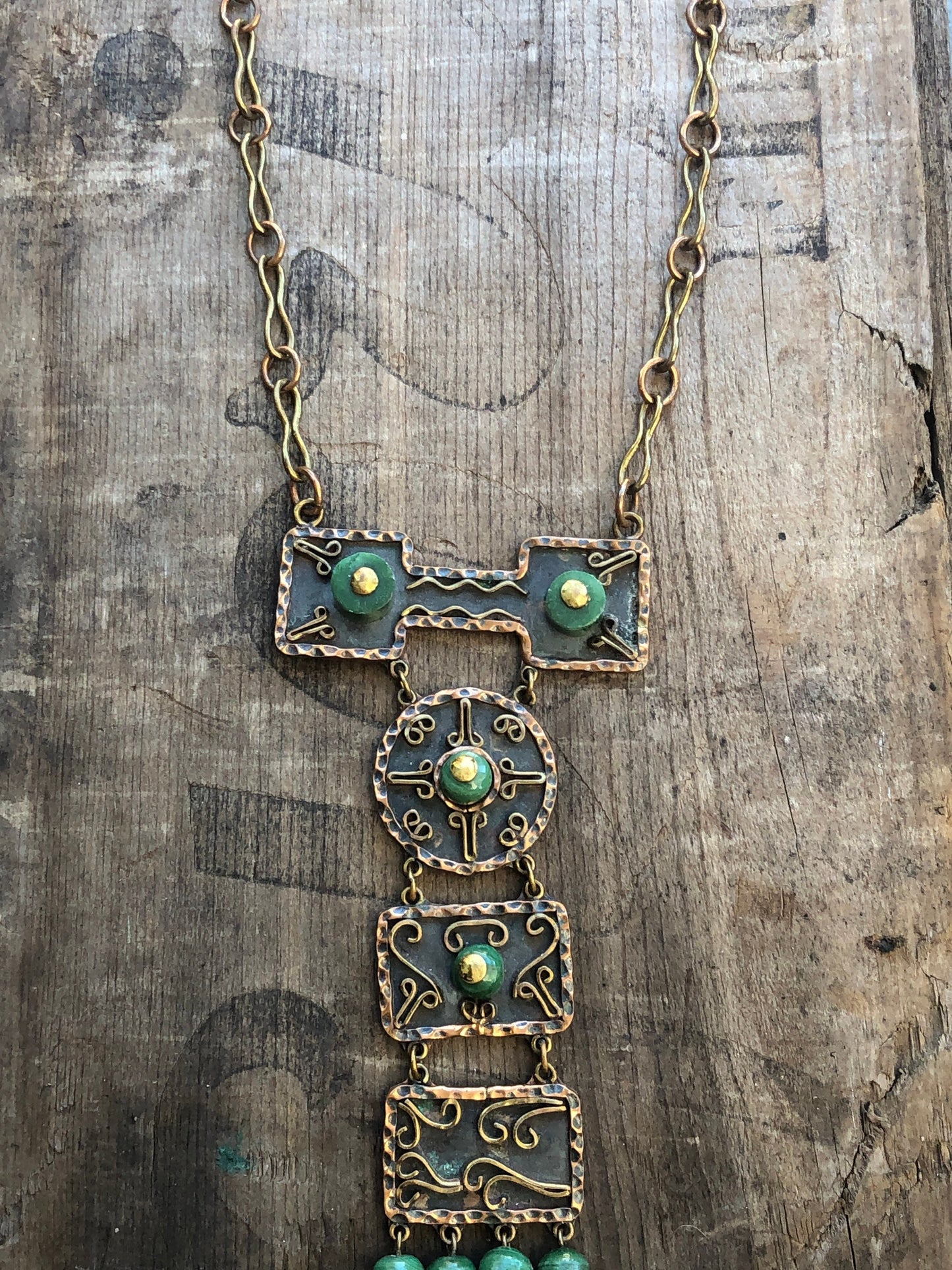 Vintage Mexican Mixed Metal Copper & Brass with Green Jade Agate Gemstone Necklace