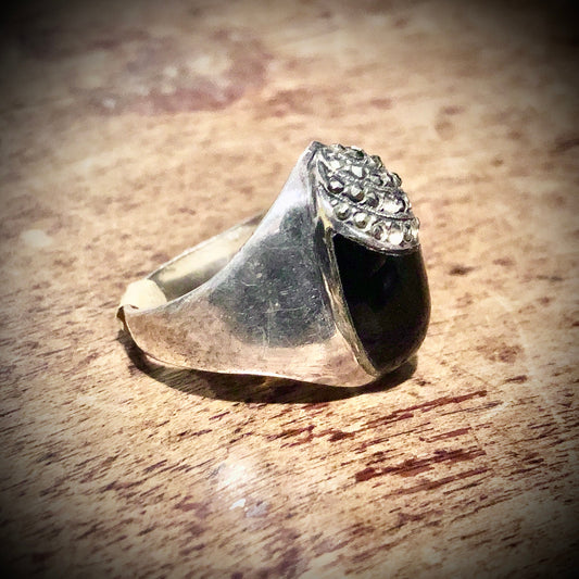 Vintage Onyx & Marcasite Sterling Silver Art Deco Ring