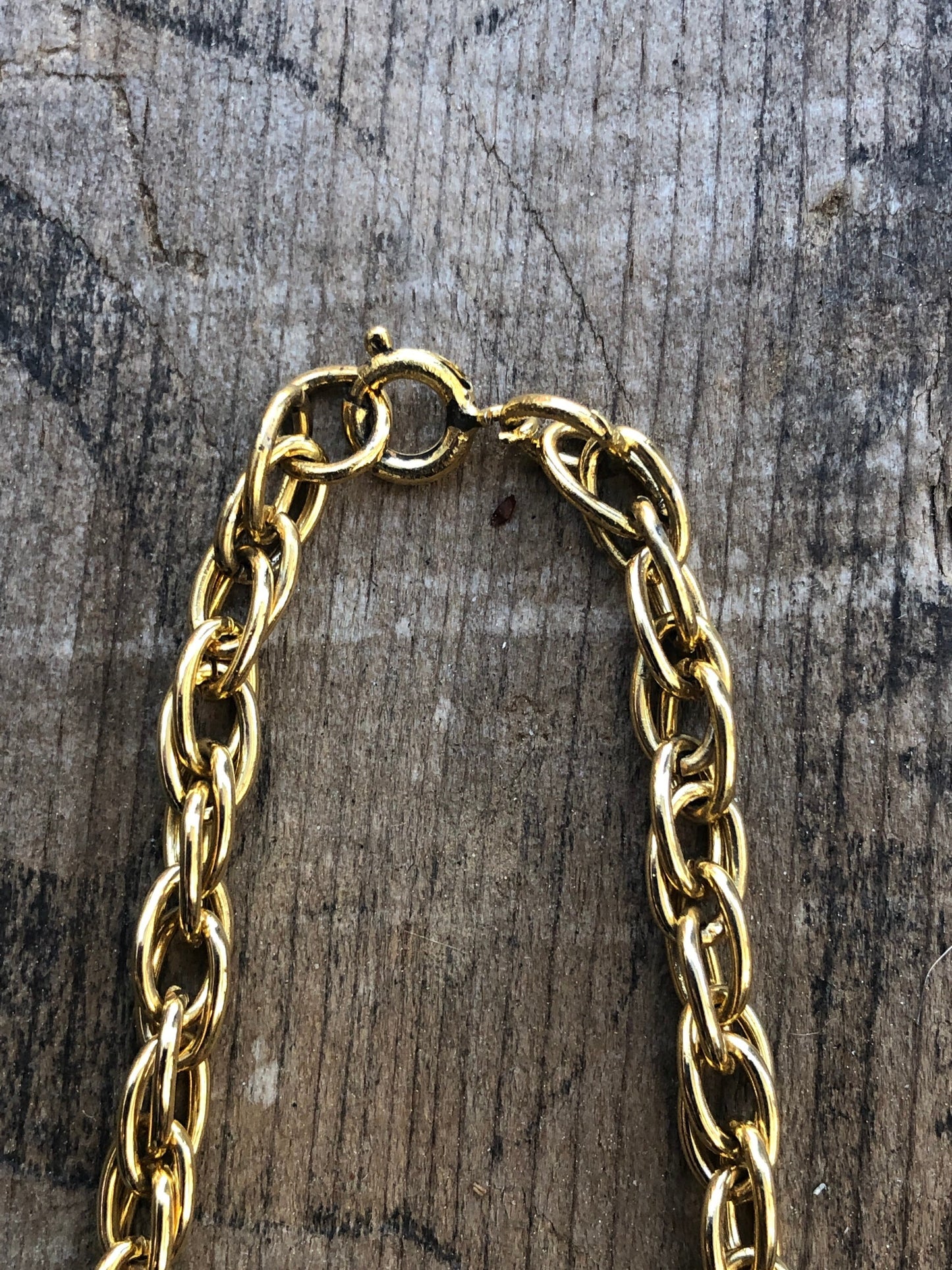 Unique Vintage Cut Shiny Gold Large Pendant Necklace