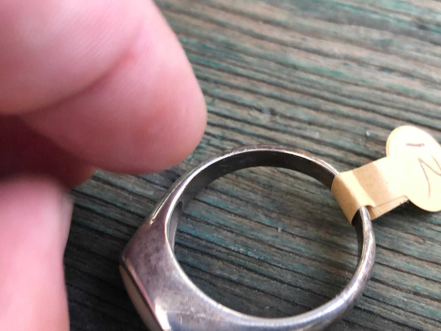 Vintage Sterling Silver & Mother of Pearl Ring