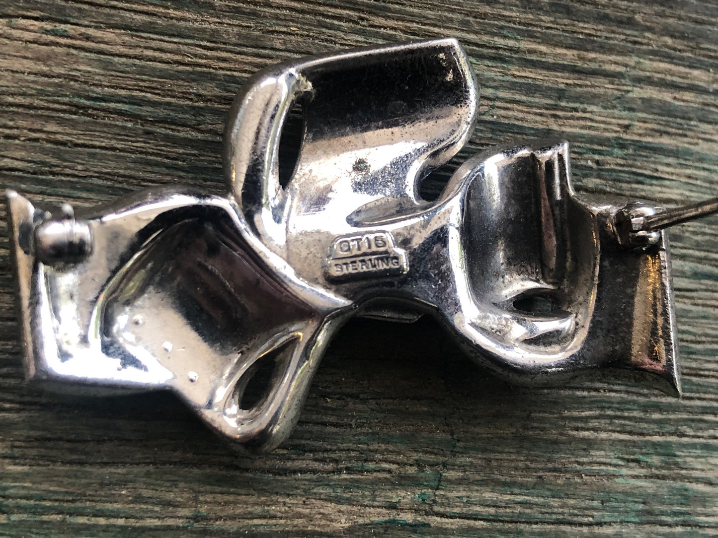 Art Deco Sterling Silver & Crystal Rhinestone Bow Shaped Brooch Signed Otis