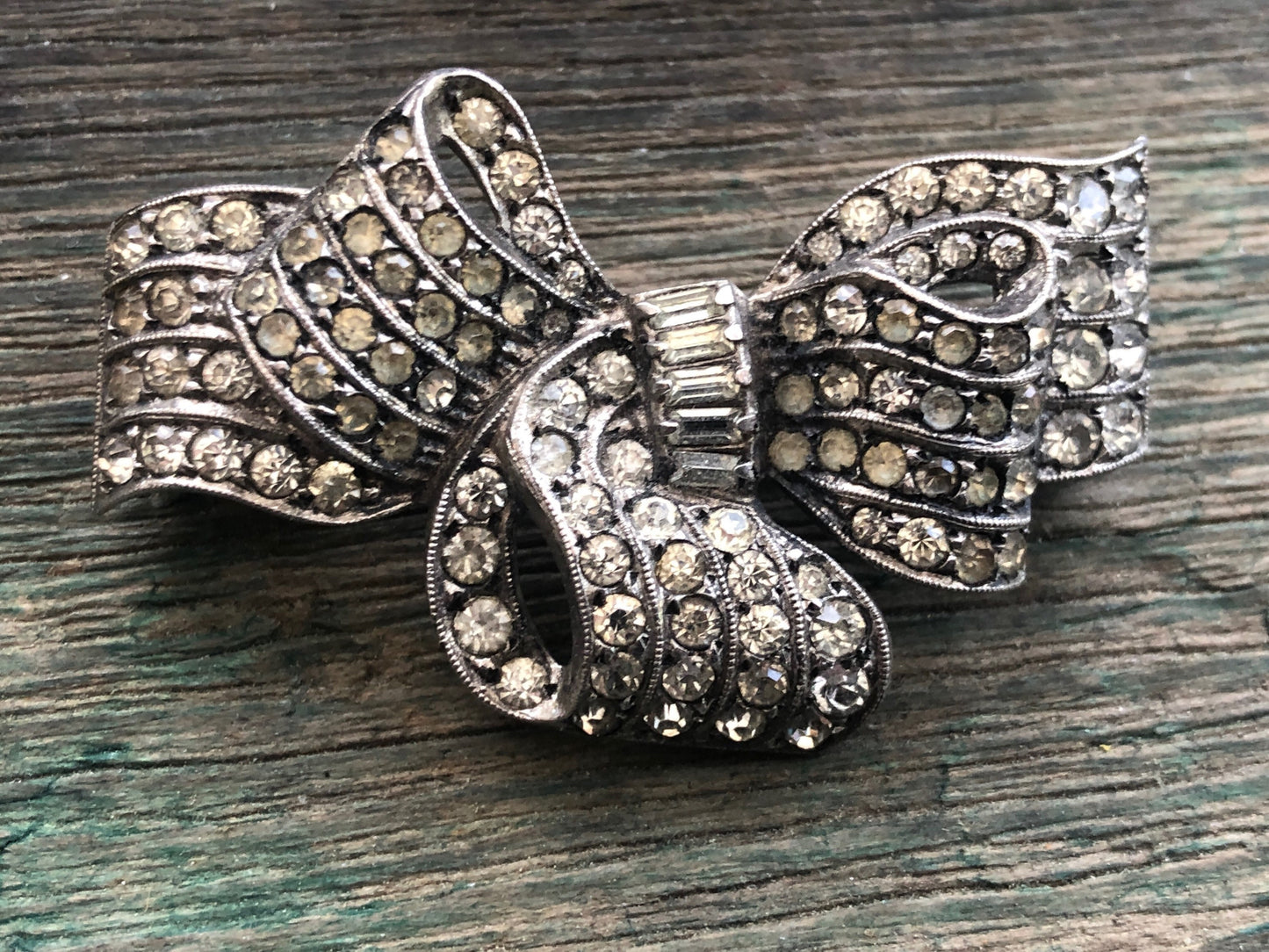 Art Deco Sterling Silver & Crystal Rhinestone Bow Shaped Brooch Signed Otis