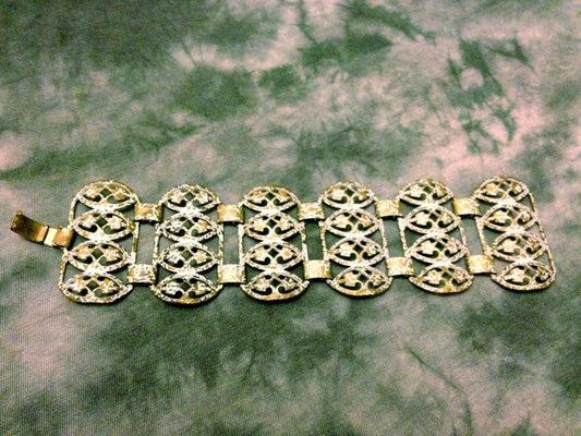RARE Beautiful Vintage Brass Open Work Filigree Art Nouveau Bracelet with Aged White Enamel Splatter Detail
