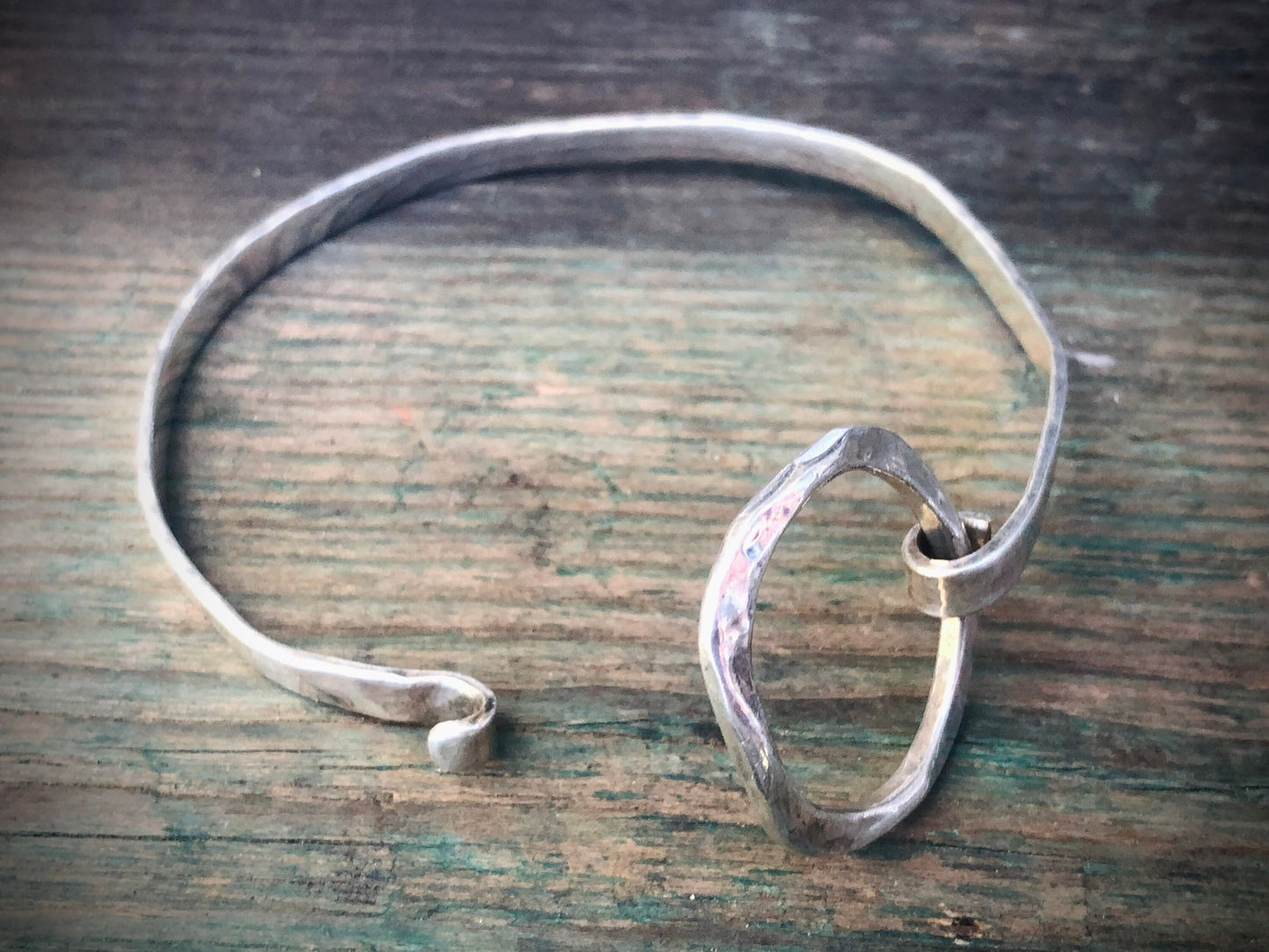 Vintage Sterling Silver Modernist Geometric Square Circle Hinged Bangle Bracelet