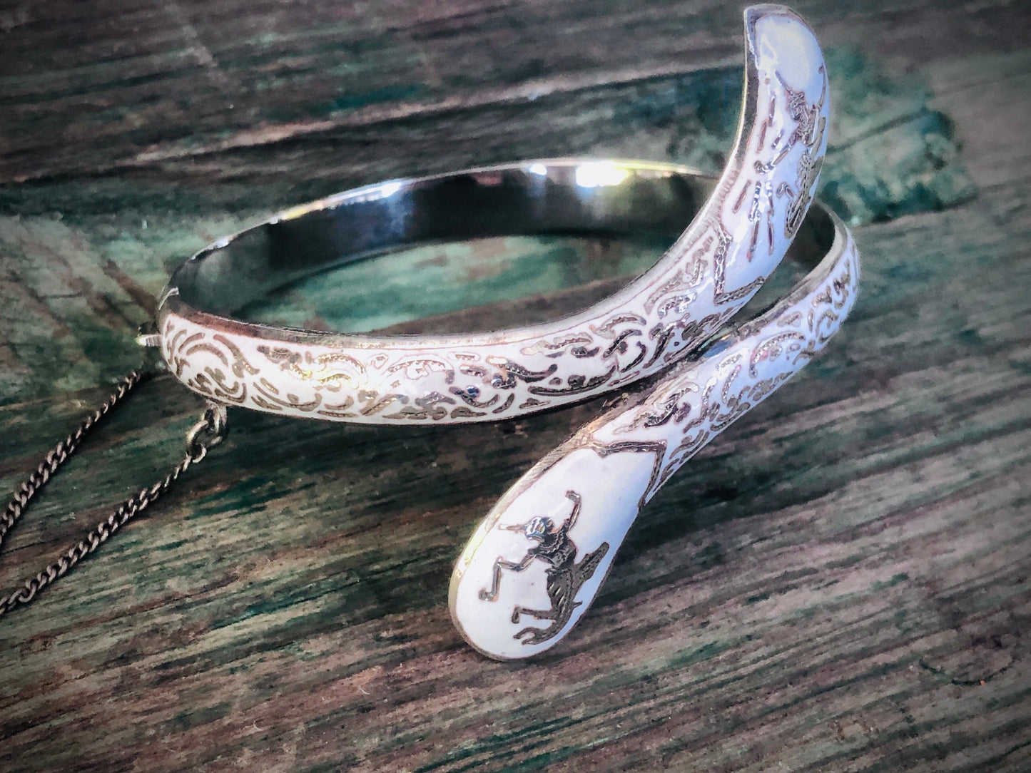 Vintage Siam Sterling Silver White Enamel Mekkalah & Ramasoon Hindu Gods and Goddess Lightning and Thunder Hinged Bangle Bracelet