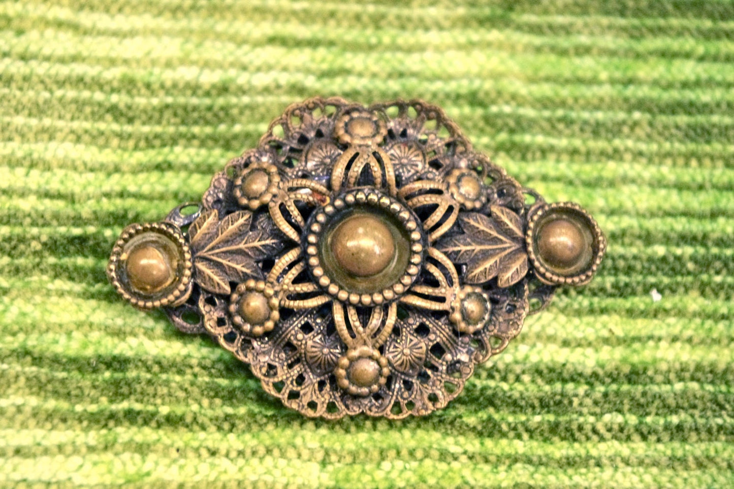 Antique Victorian Brass Filigree Art Nouveau Brooch