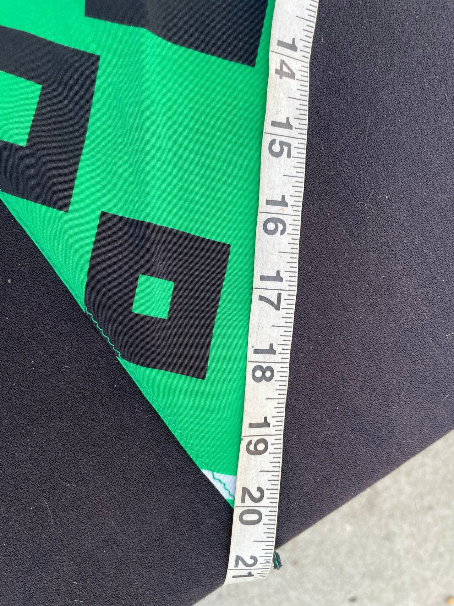 Vintage 1980’s Triangle Geometric Squares Scarf in Green, White & Black