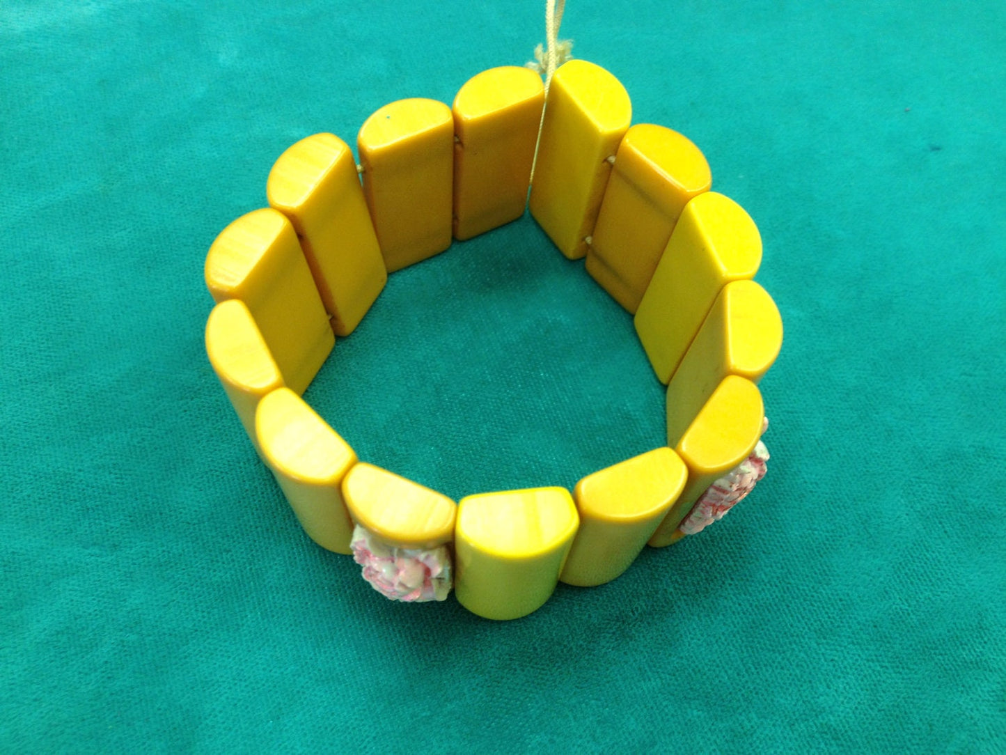 Antique Butterscotch & Pink Molded Rose Bakelite Link Bracelet