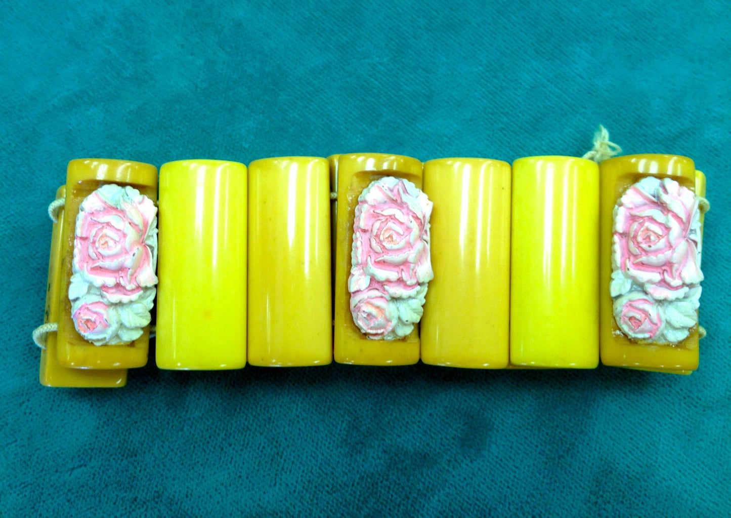 Antique Butterscotch & Pink Molded Rose Bakelite Link Bracelet