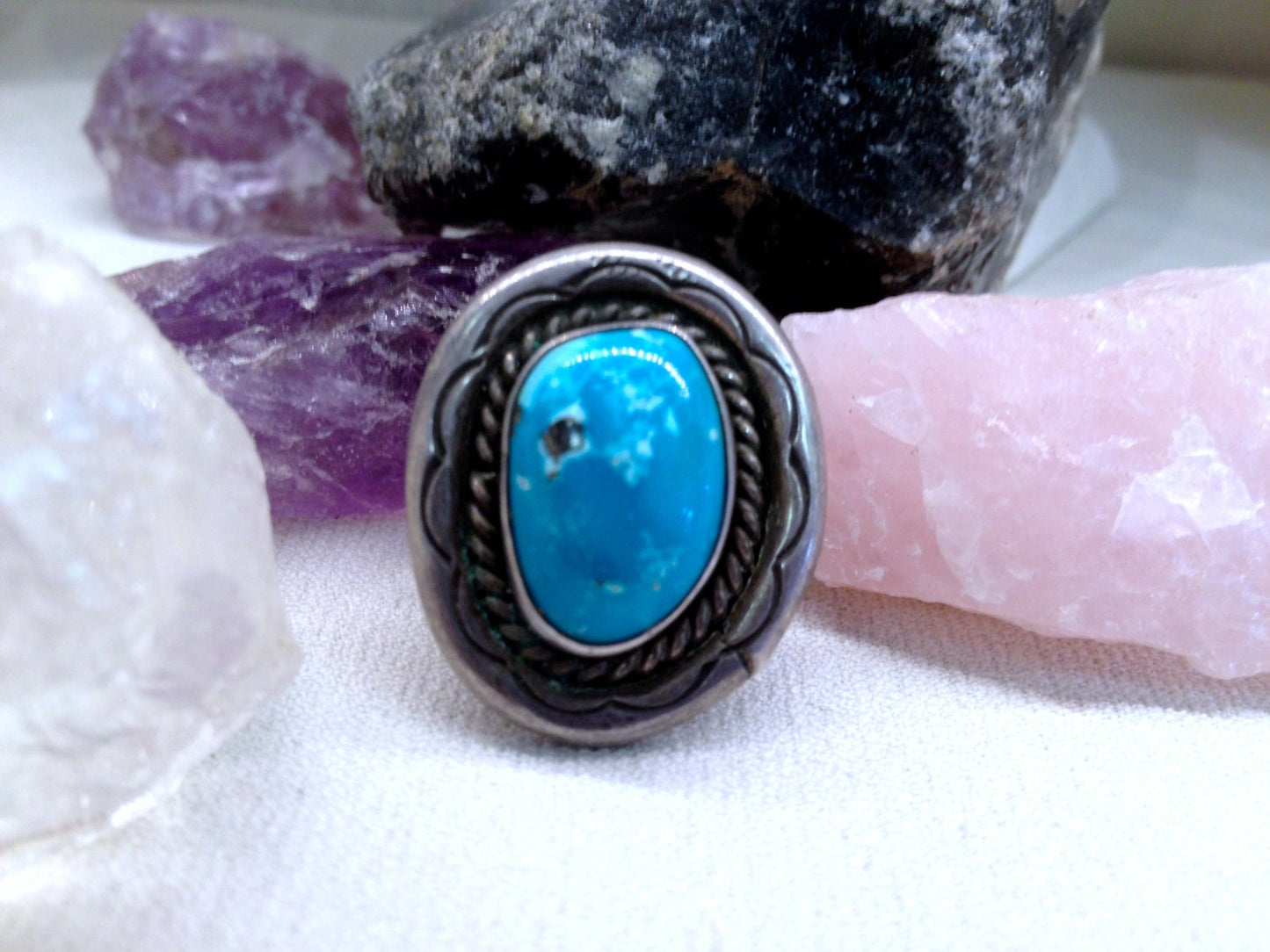 Beautiful Vintage Sterling Silver & Turquoise Cabochon Native American Southwest Ring