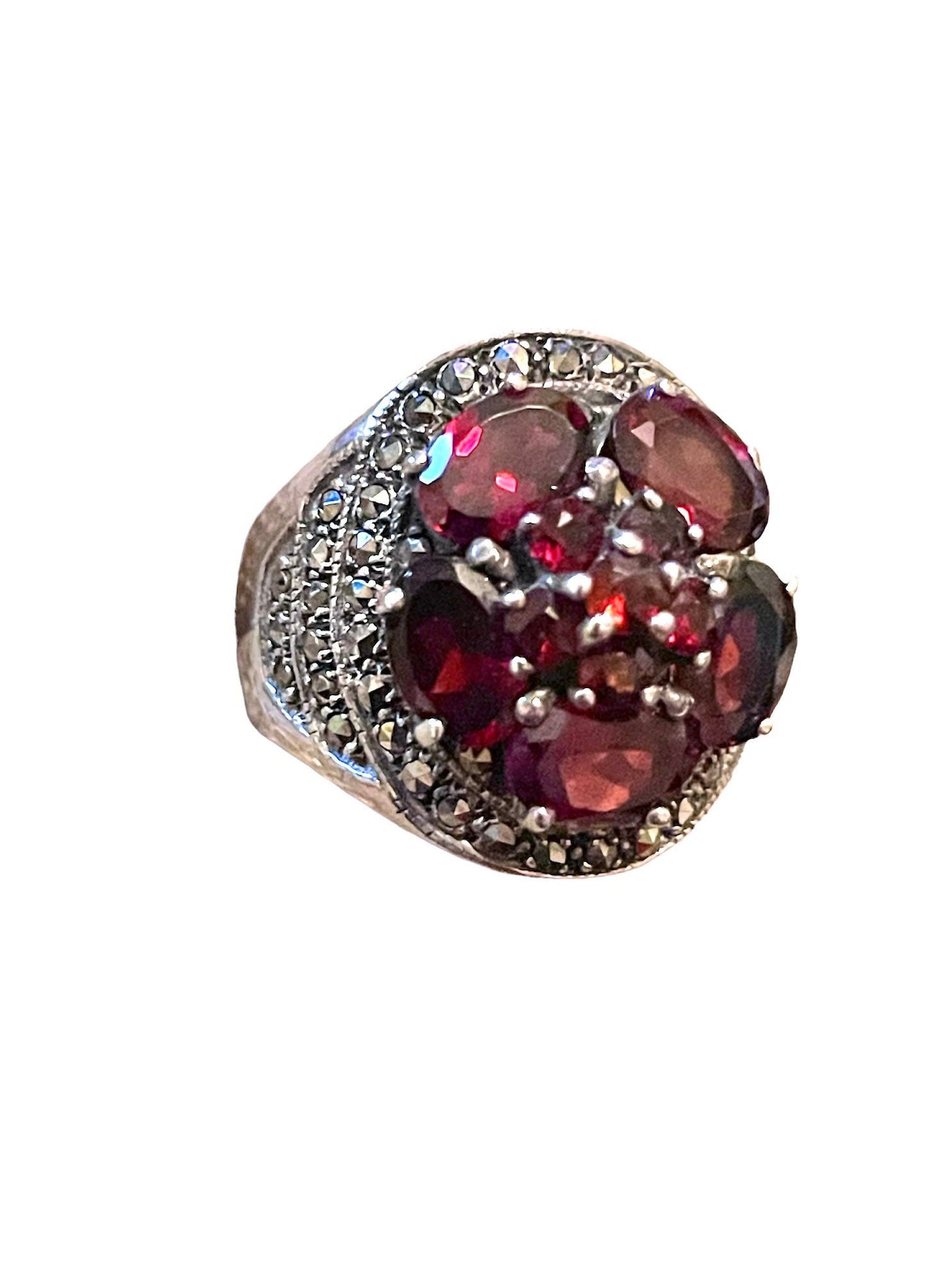 Garnet & Marcasite 11 Multi-stone Daisy Flower Sterling Silver Art Deco Ring