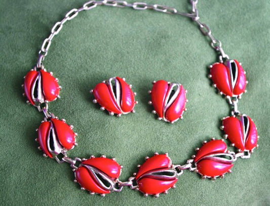 Vintage 1950's Cherry Red Rose Art Deco Thermoset Demi Parure Necklace & Earrings Set