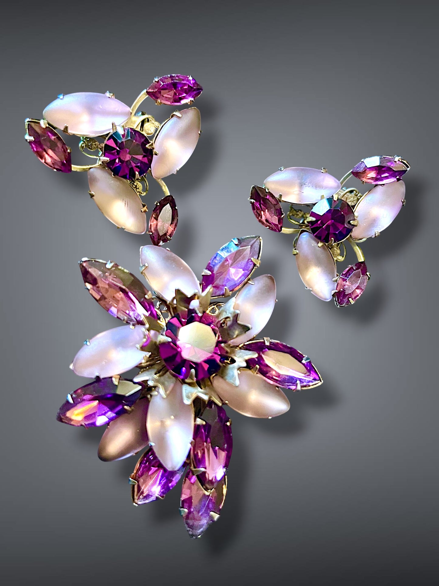 Purple Crystal & Frosted Art Glass Brass Filigree Prong Set Brooch & Earring Demi Parure Set