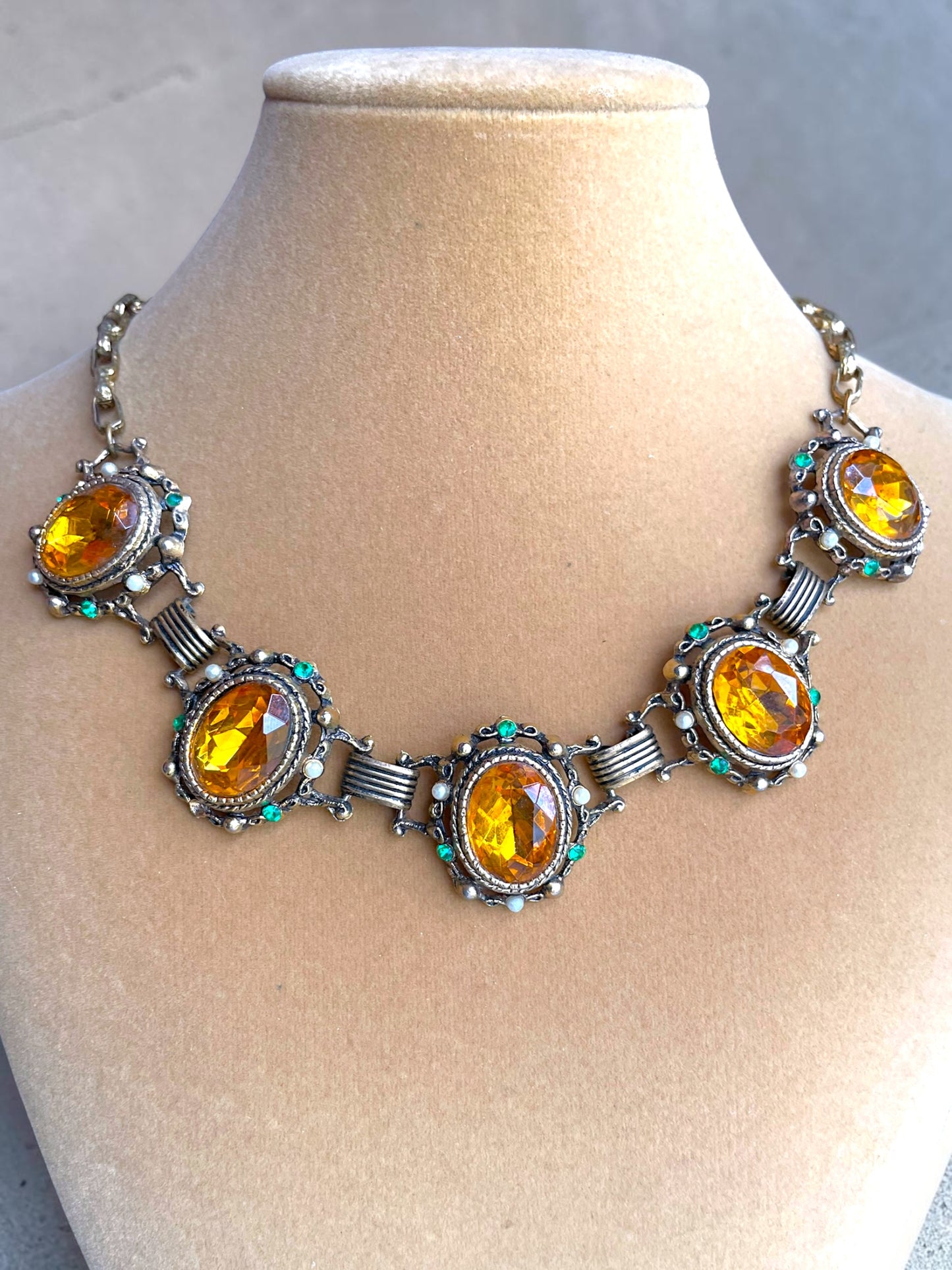 Incredible Victorian Bookchain Chunky Citrine & Peridot Crystal Choker Necklace