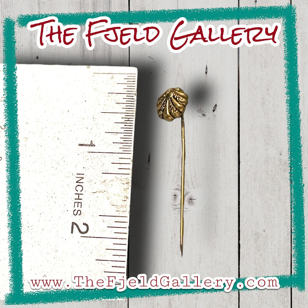 Art Nouveau Gold Shell Stick Lapel Pin Brooch