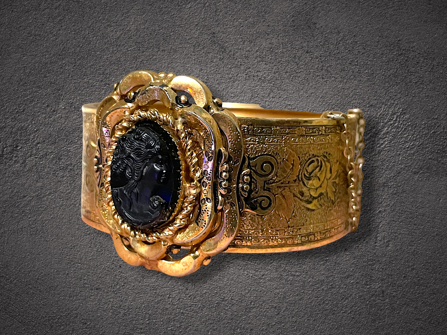 Victorian Gothic Black Glass Mourning Cameo Ornate Rose Engraved Rococo Hinged Bangle Bracelet