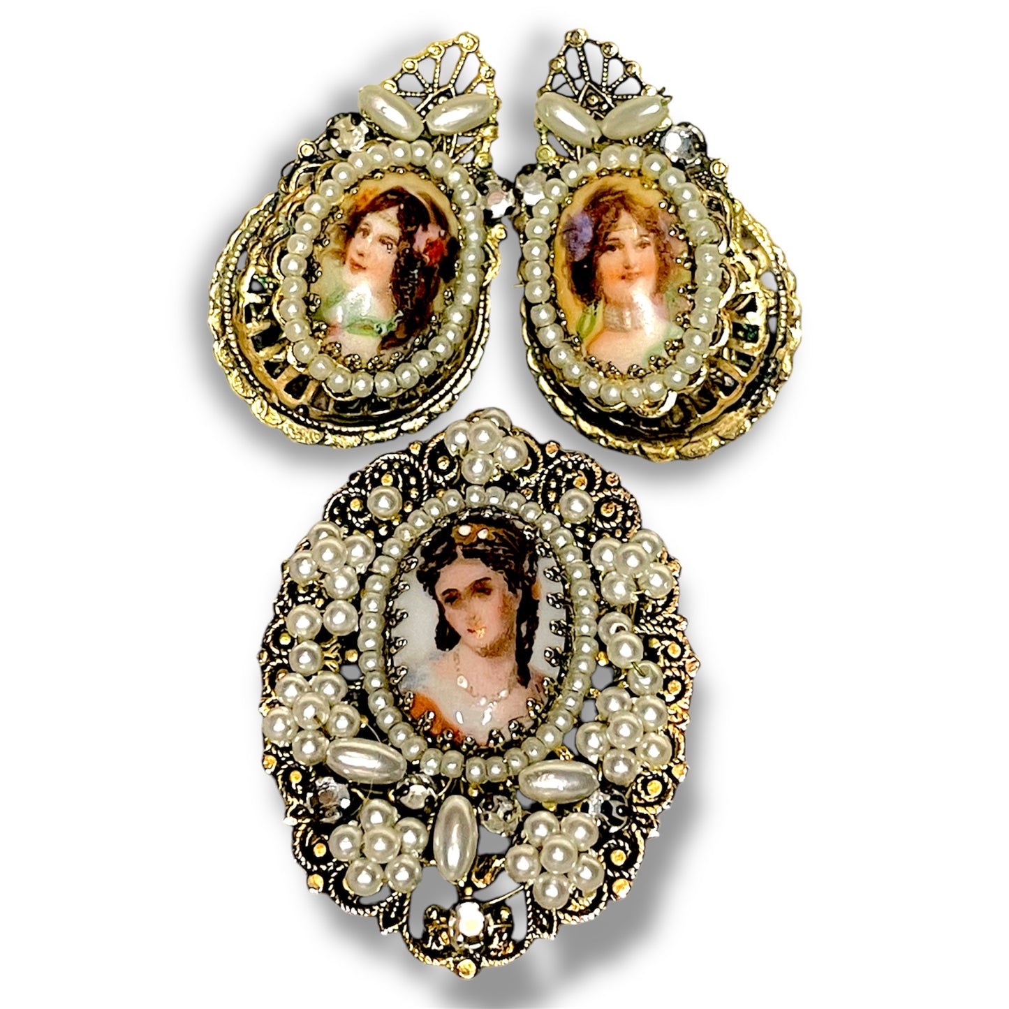 Antique Cameo & Pearl Gold Filigree Necklace, Brooch & Earring Demi Parure Set