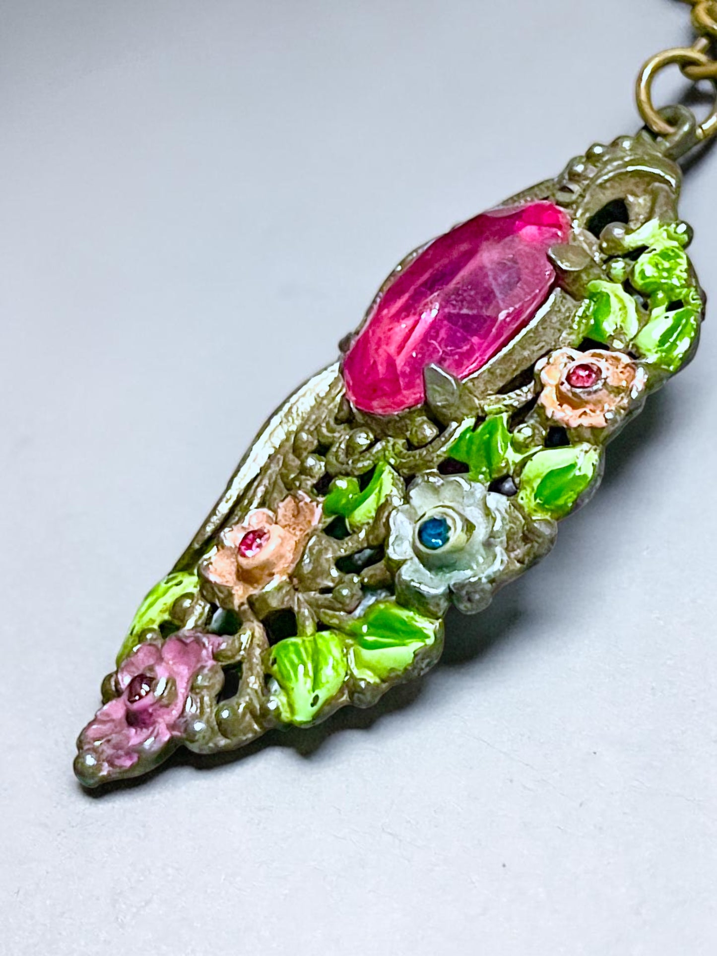 Art Nouveau Pink Paste Stone Pastel Floral Crystal Pendant Necklace