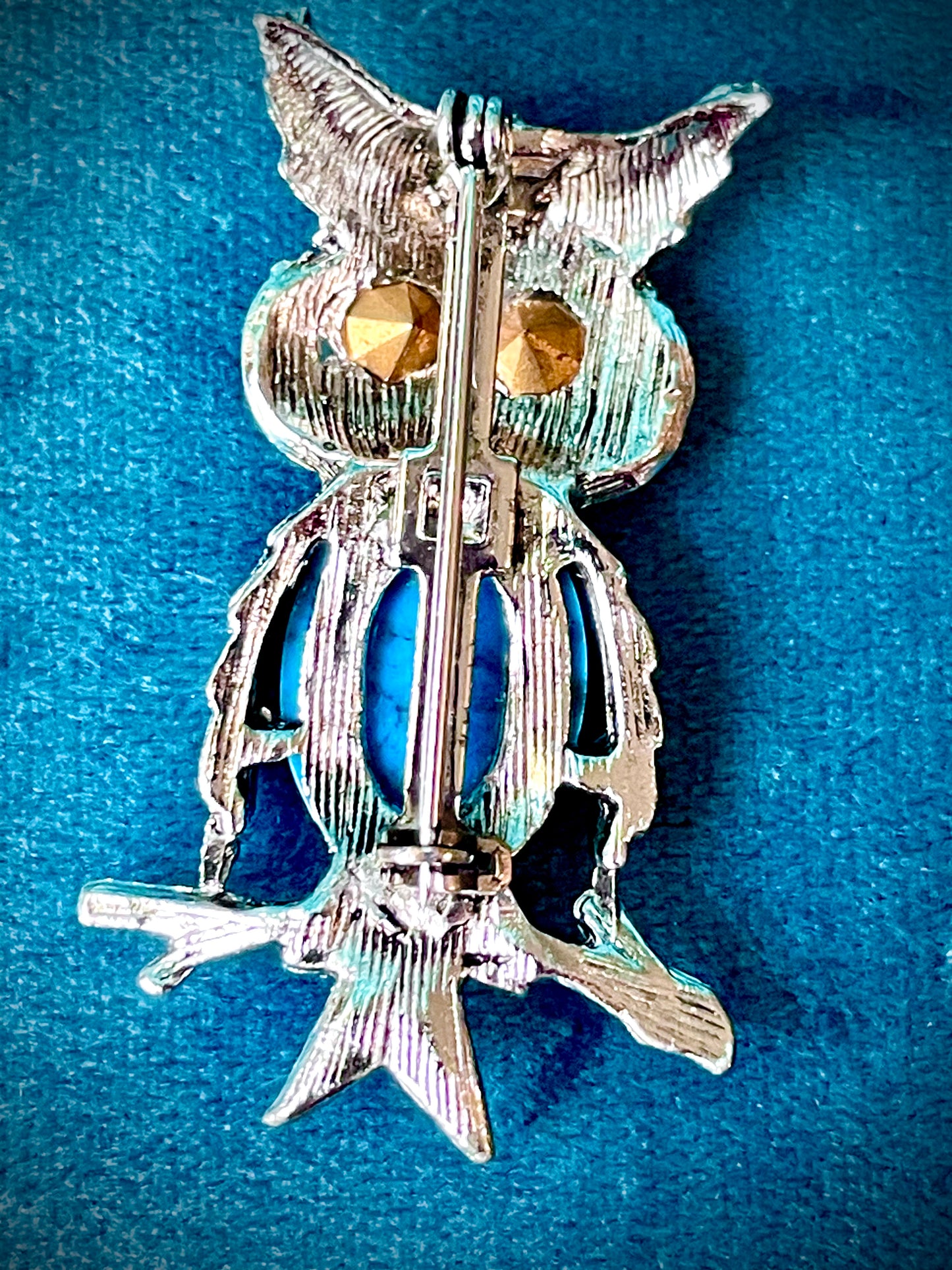 Jelly Belly Turquoise Hubble Art Glass & Green Crystal Silver Owl Figural Brooch