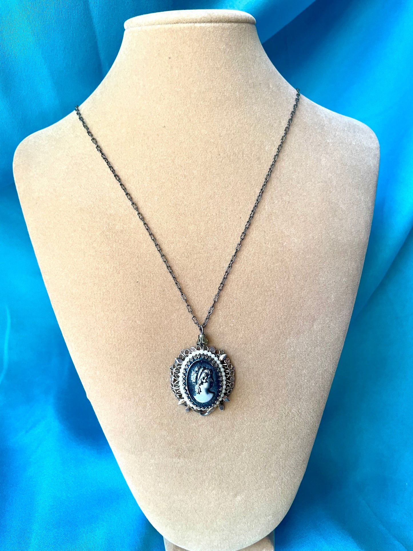 West German Brass Filigree Small Black Mirror Art Glass Hematite Cameo & Pearl Necklace