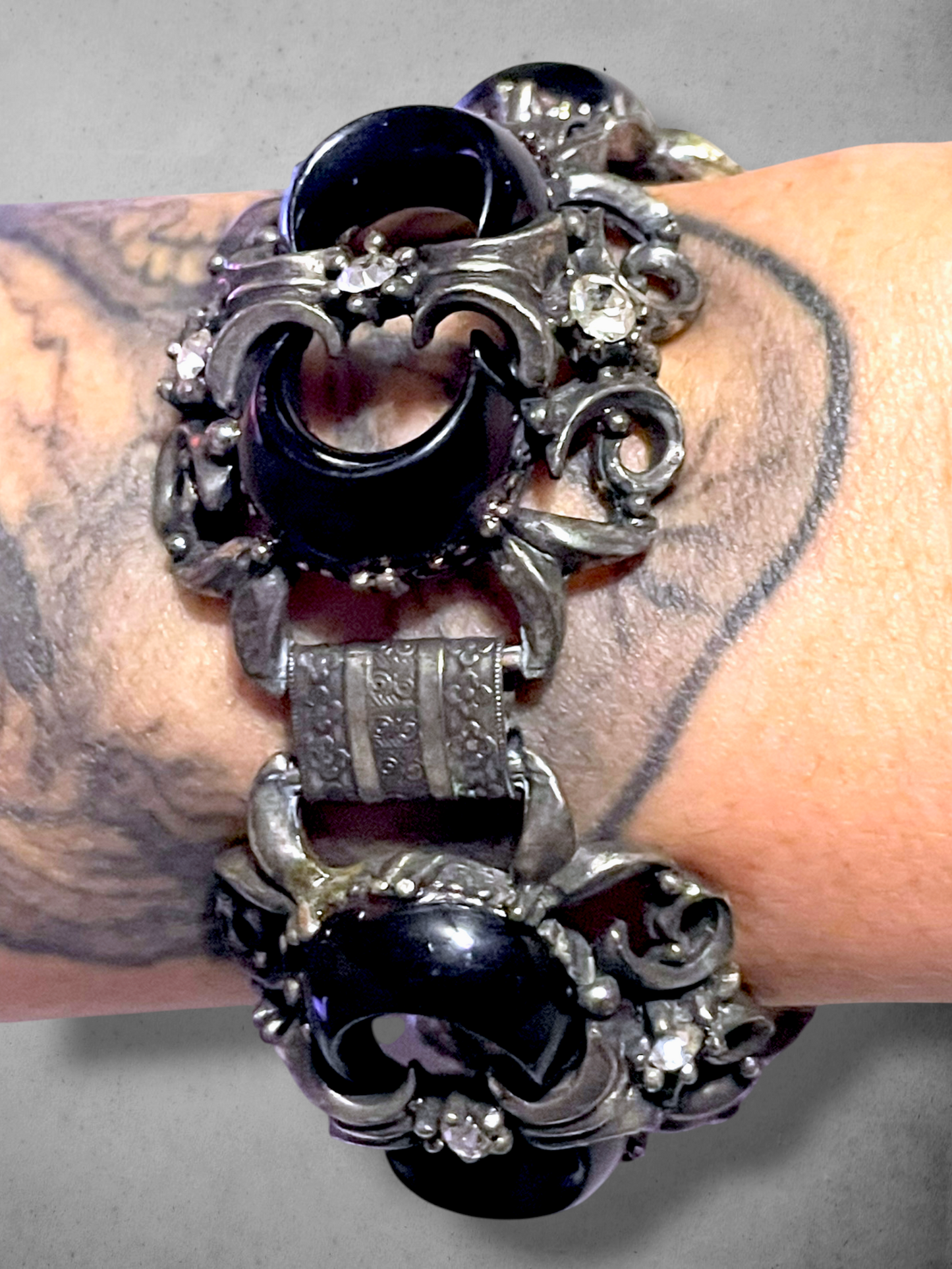 Victorian Booklink Chain Black Crescent Moon Crystal Panel Bracelet