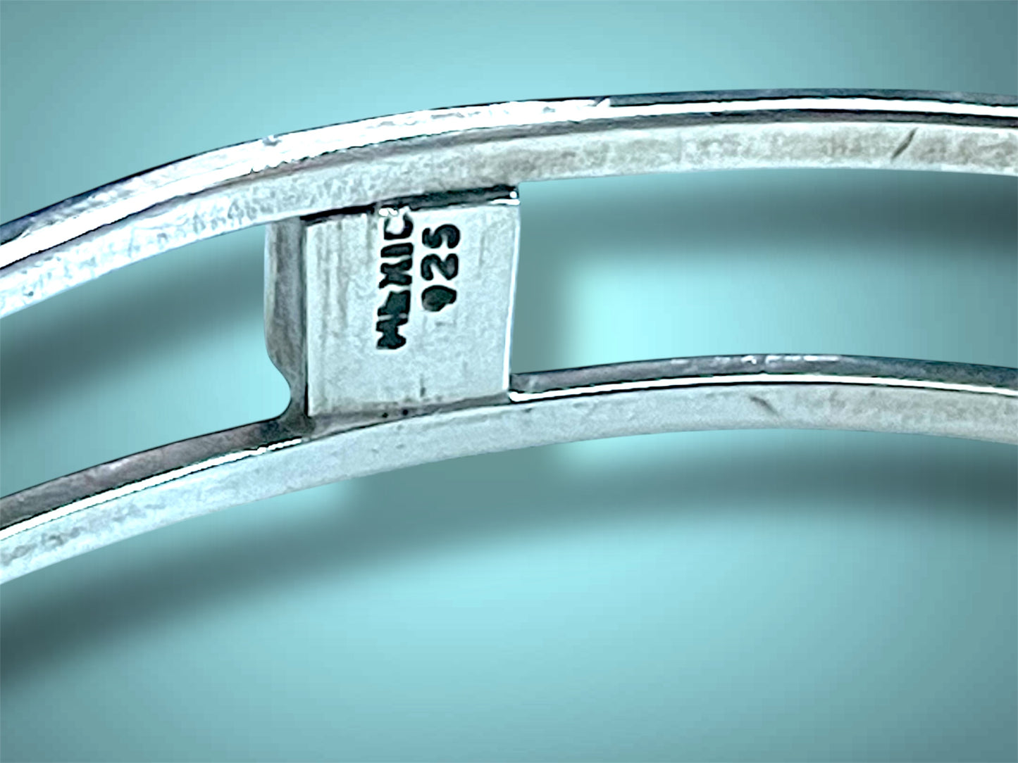 Vintage Taxco Mexican Sterling Silver, Pearls & Onyx Gemstone Bangle Bracelet