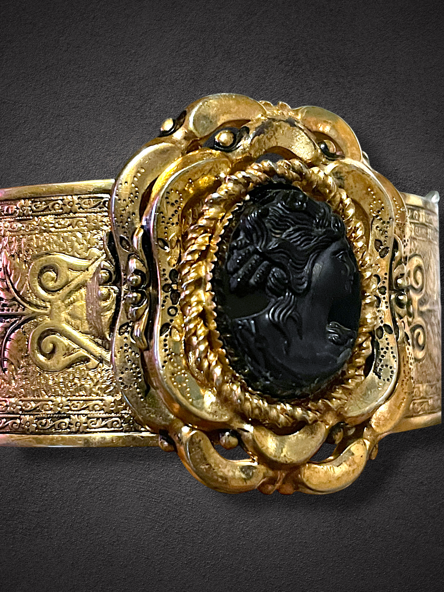 Victorian Gothic Black Glass Mourning Cameo Ornate Rose Engraved Rococo Hinged Bangle Bracelet