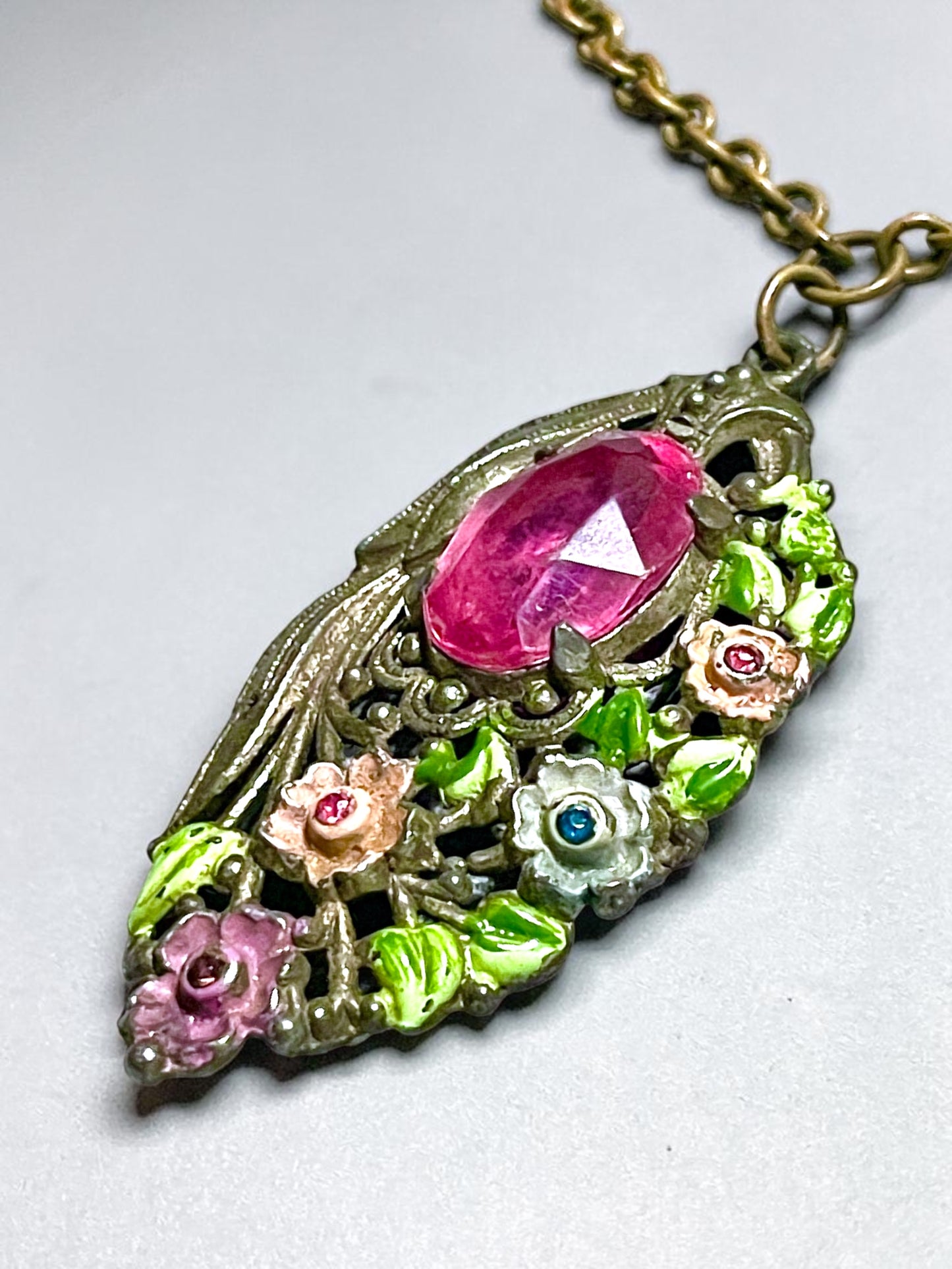 Art Nouveau Pink Paste Stone Pastel Floral Crystal Pendant Necklace
