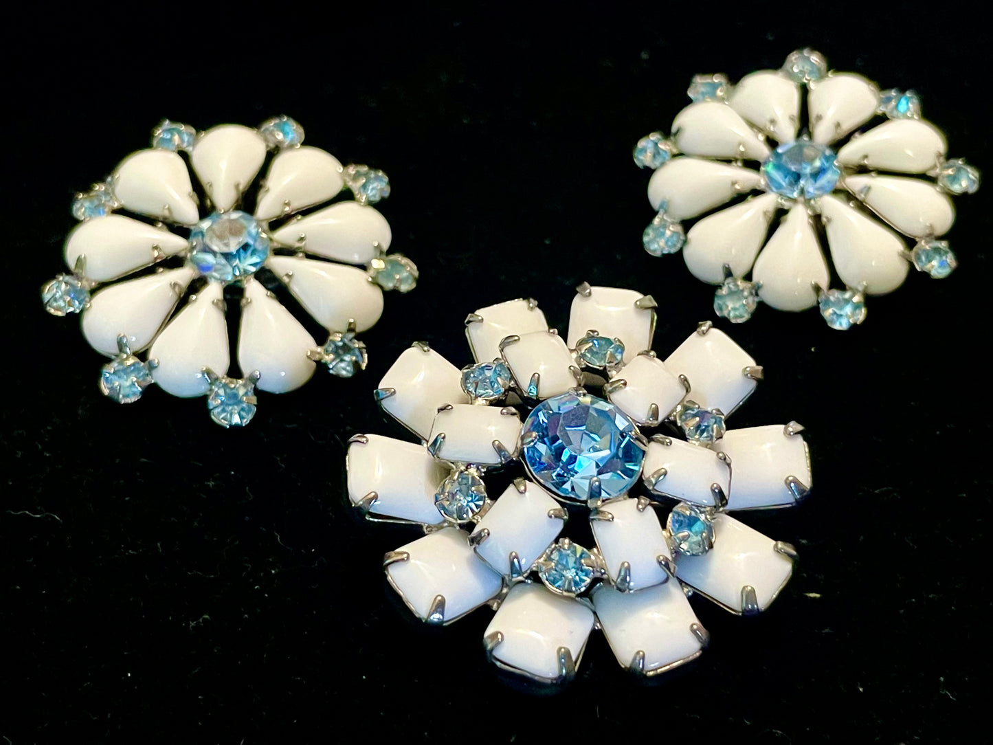 Milk Glass & Blue Topaz Crystal Prong Set Brooch & Earrings Set