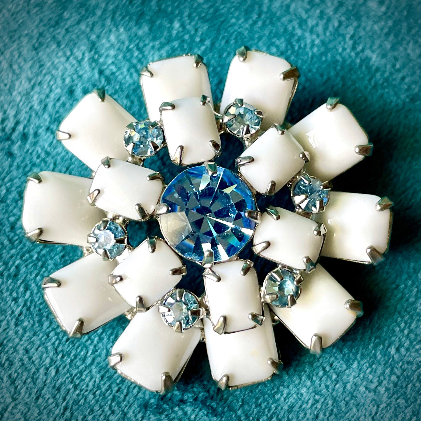 Milk Glass & Blue Topaz Crystal Prong Set Brooch & Earrings Set