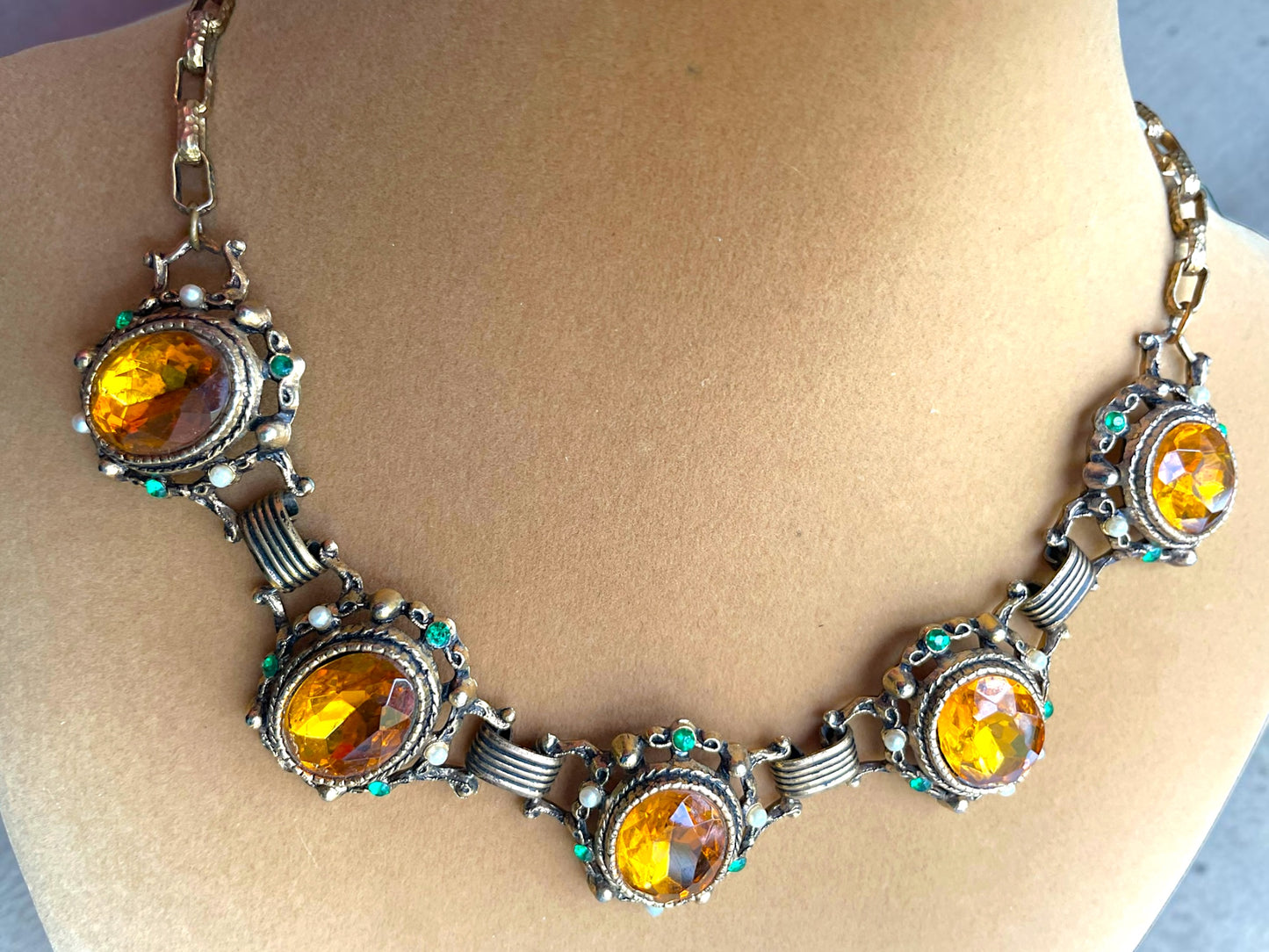 Incredible Victorian Bookchain Chunky Citrine & Peridot Crystal Choker Necklace