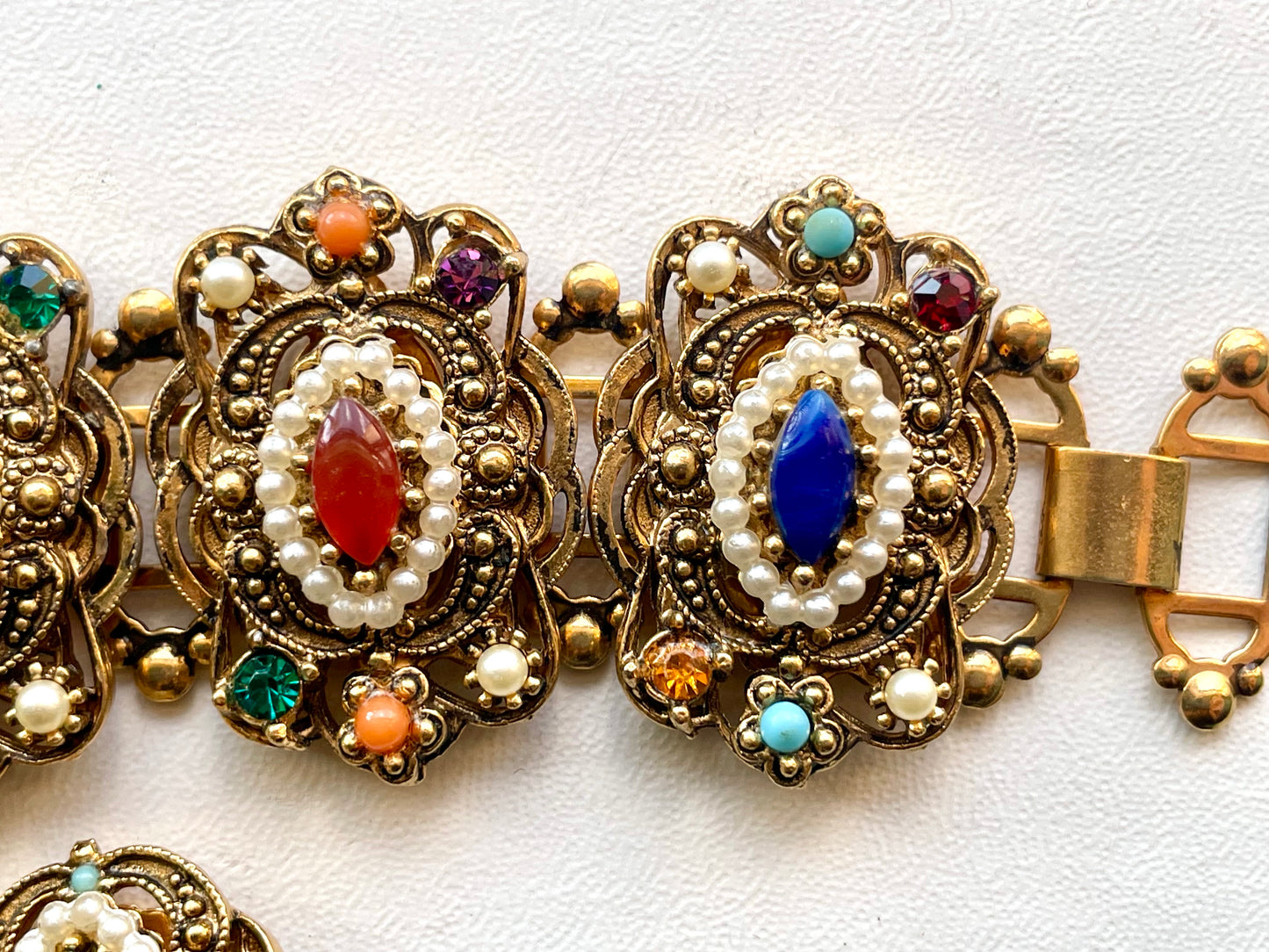 Ornate Victorian Bookchain Gold Brass Filigree Openwork Designer Crystal, Art Glass & Pearl Bracelet & Earring Demi Parure