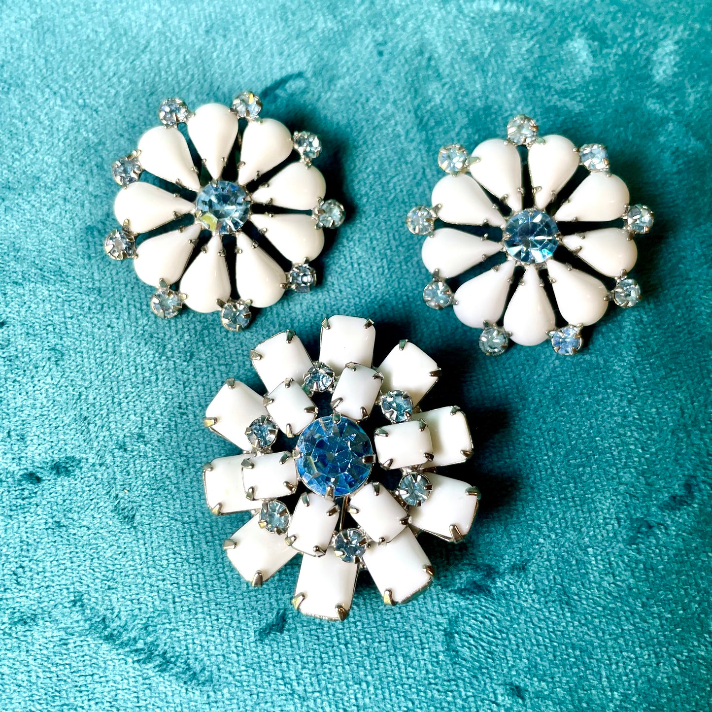 Milk Glass & Blue Topaz Crystal Prong Set Brooch & Earrings Set