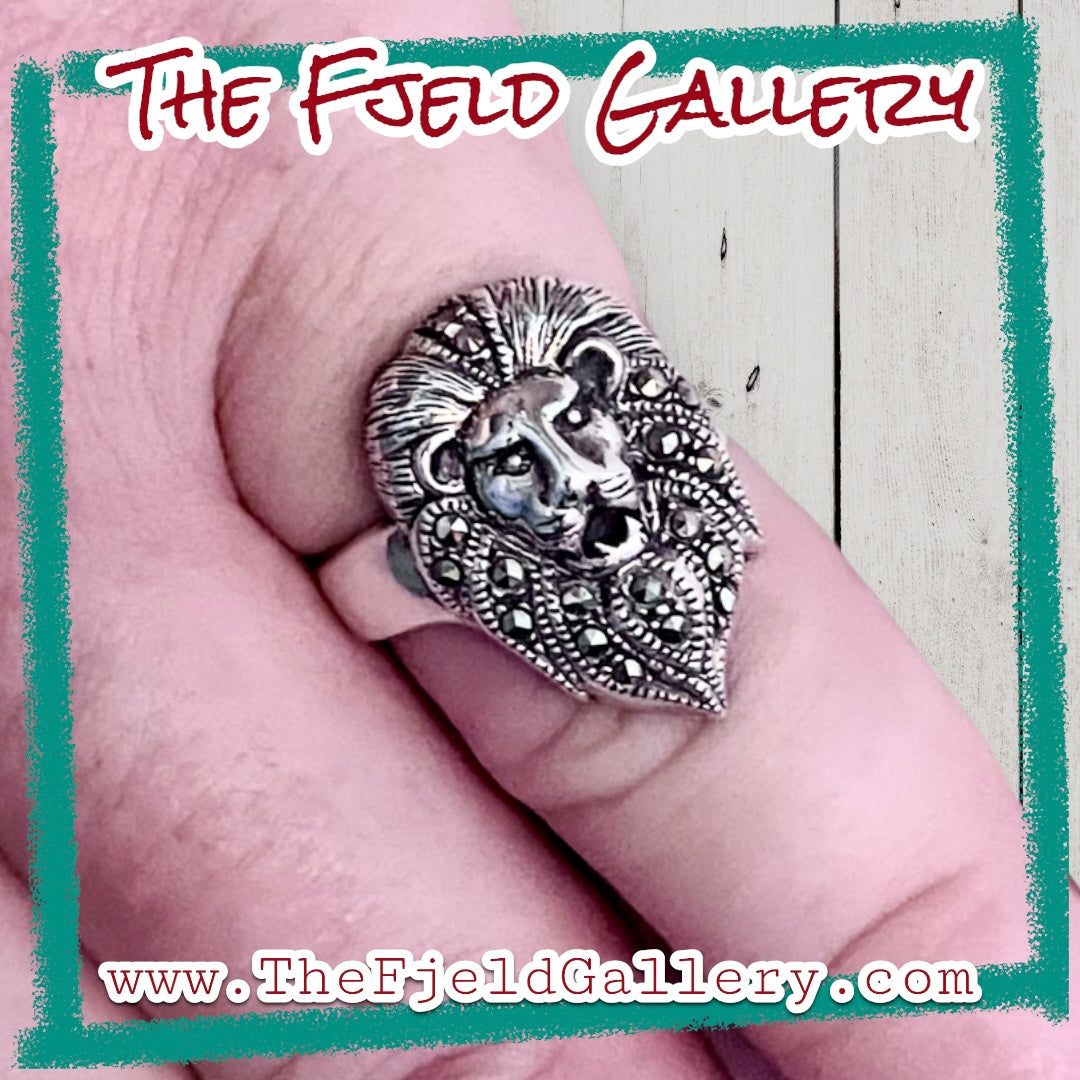 Vintage Sterling Silver & Marcasite Lion Ring
