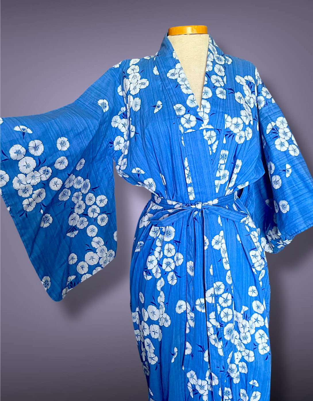 Vintage 1960’s Blue & White Cherry Blossom Flower Print Kimono