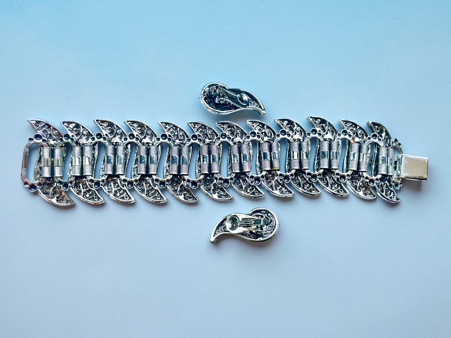 Turquoise, Saphire, Cats Eye Art Glass & Crystal Bookchain Silver Chunky Panel Bracelet & Earring Set