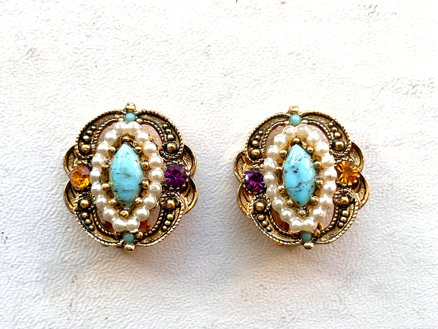 Ornate Victorian Bookchain Gold Brass Filigree Openwork Designer Crystal, Art Glass & Pearl Bracelet & Earring Demi Parure