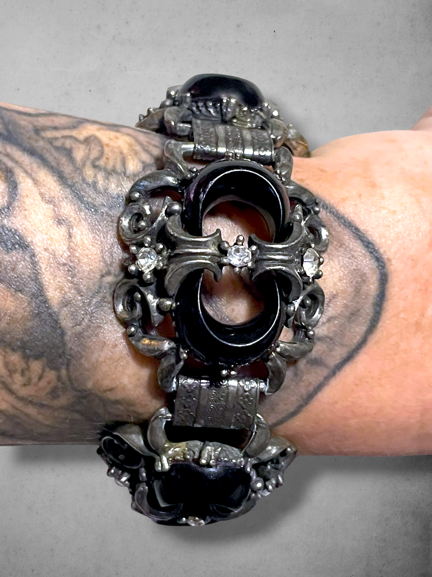 Victorian Booklink Chain Black Crescent Moon Crystal Panel Bracelet
