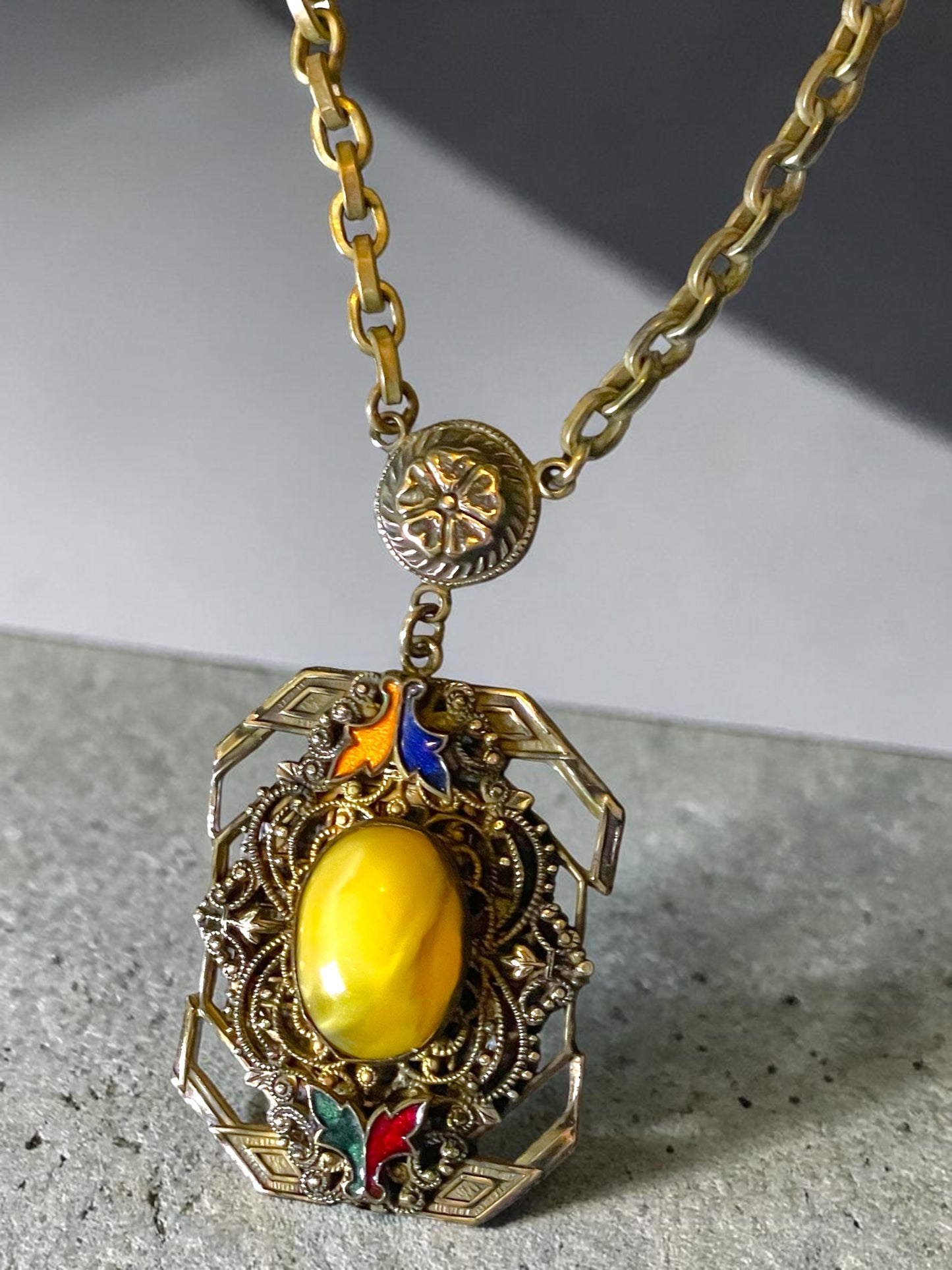 Art Nouveau Czech Brass Filigree Yellow Marbled Art Glass & Guilloché Necklace
