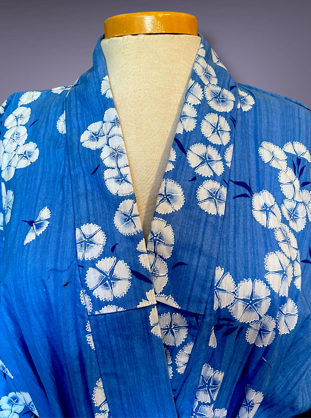 Vintage 1960’s Blue & White Cherry Blossom Flower Print Kimono