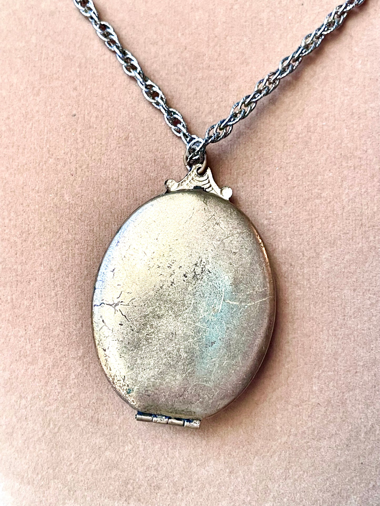 Art Nouveau Avant-Garde Brass Abstract Repoussé Photo Locket Necklace