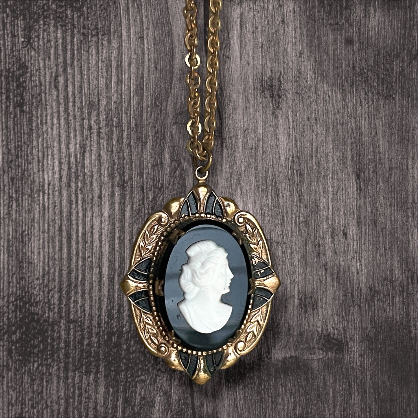 Antique Victorian Black & White Art Glass Mourning Cameo Gilded Brass Locket Necklace