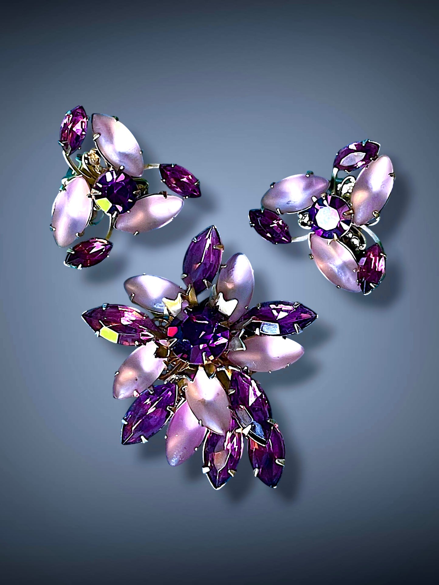 Purple Crystal & Frosted Art Glass Brass Filigree Prong Set Brooch & Earring Demi Parure Set