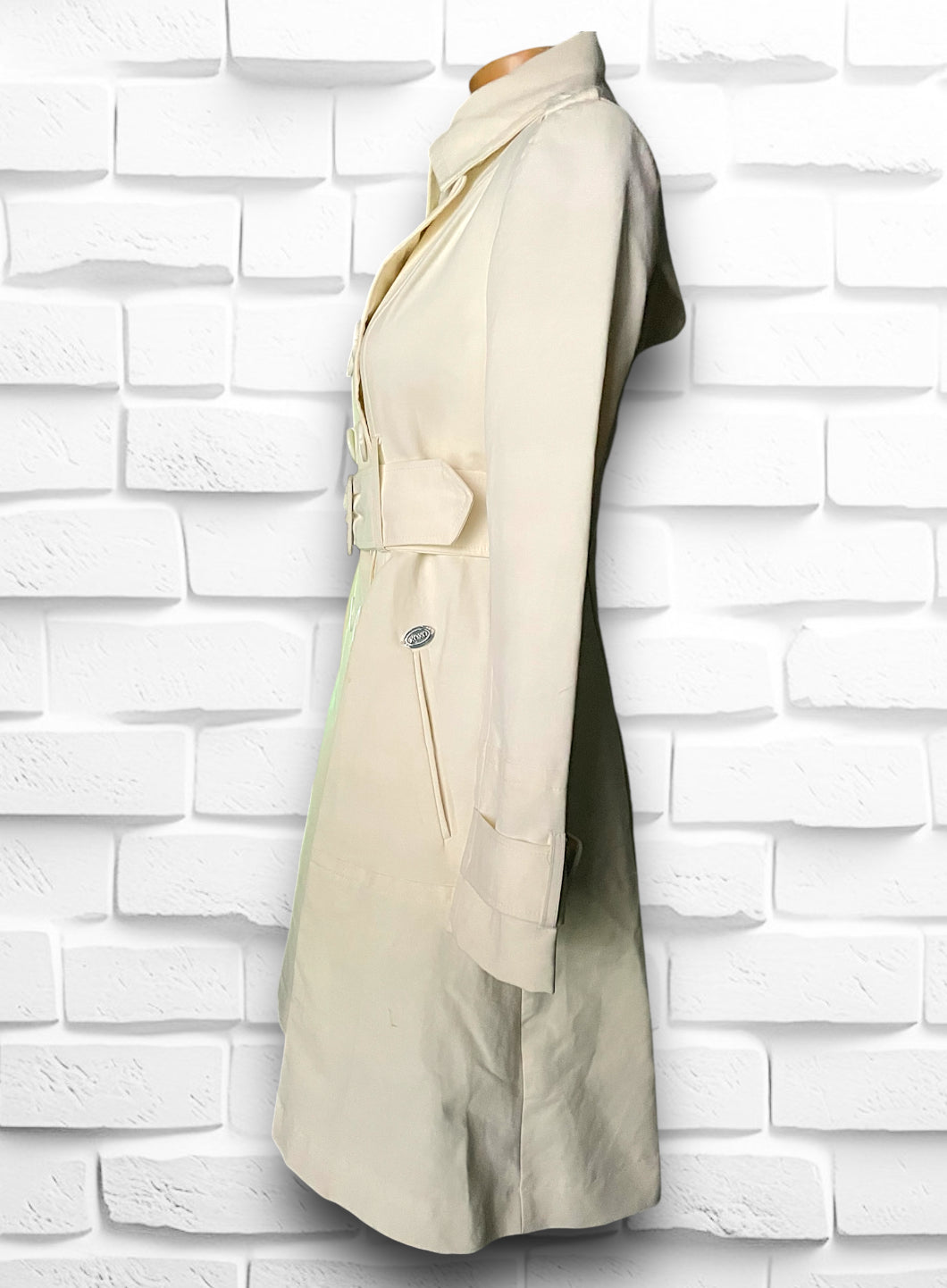 Vintage 1990’s XOXO Cream Dress Cut Belted Trench Coat