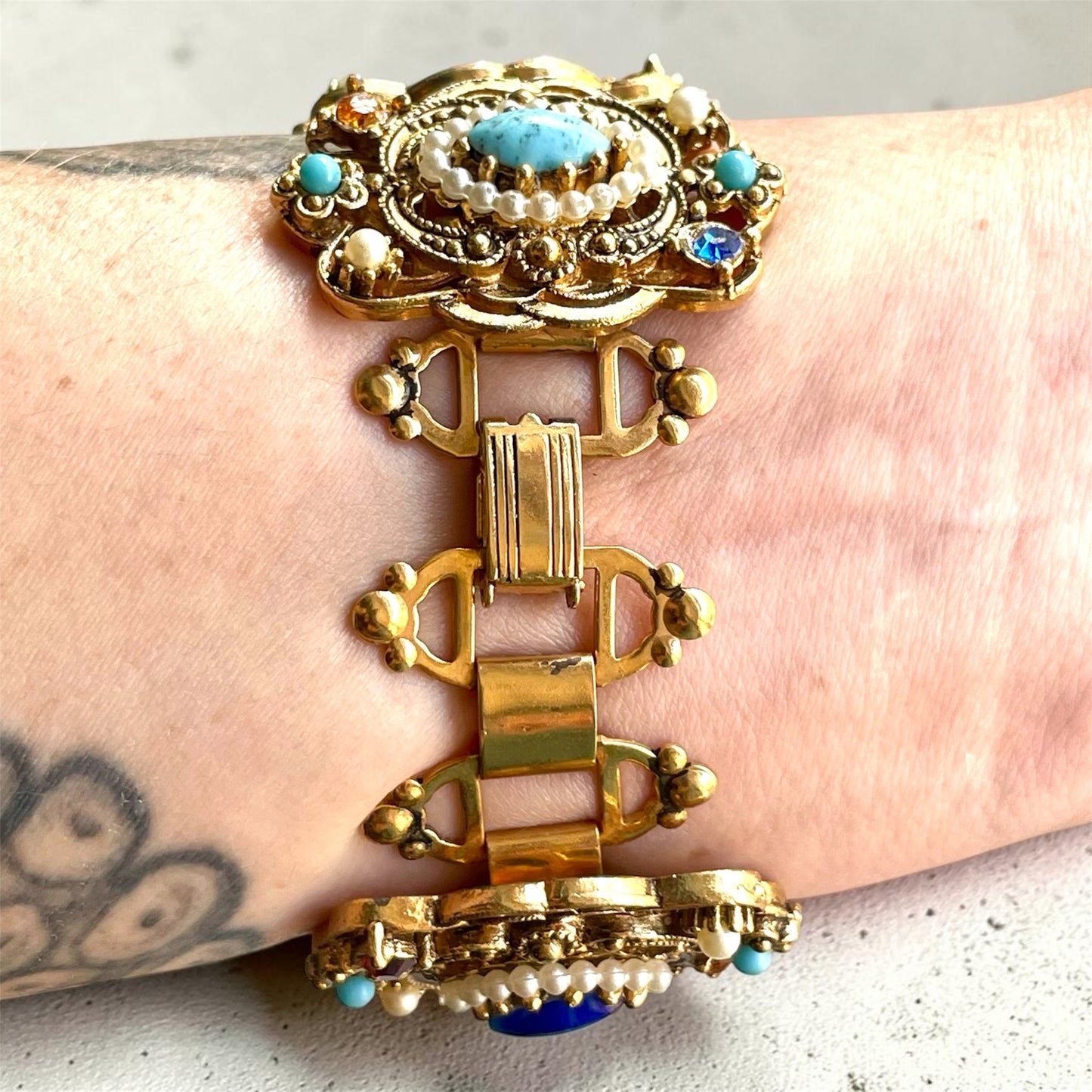 Ornate Victorian Bookchain Gold Brass Filigree Openwork Designer Crystal, Art Glass & Pearl Bracelet & Earring Demi Parure