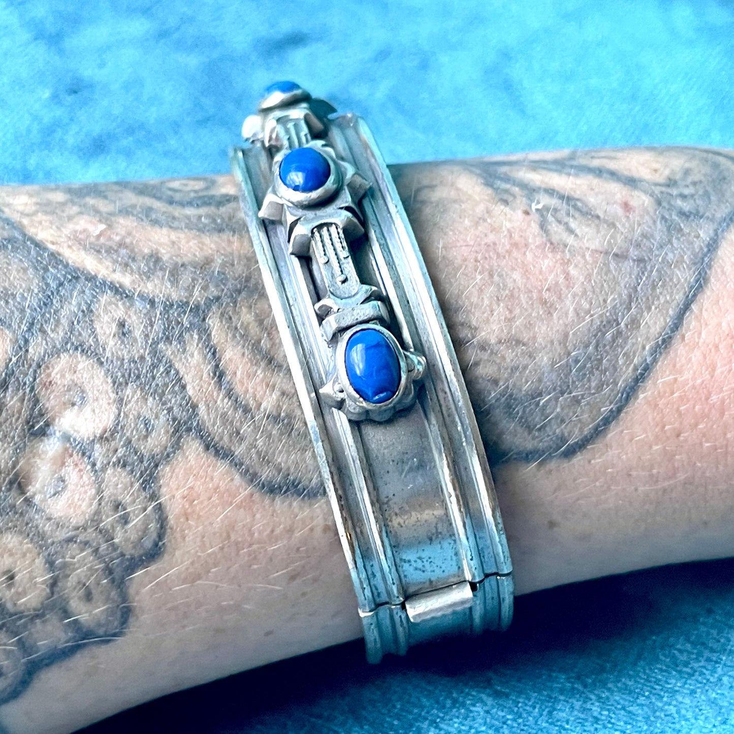 Antique Regal Blue Lapis Art Glass Silver Hinged Bangle Bracelet