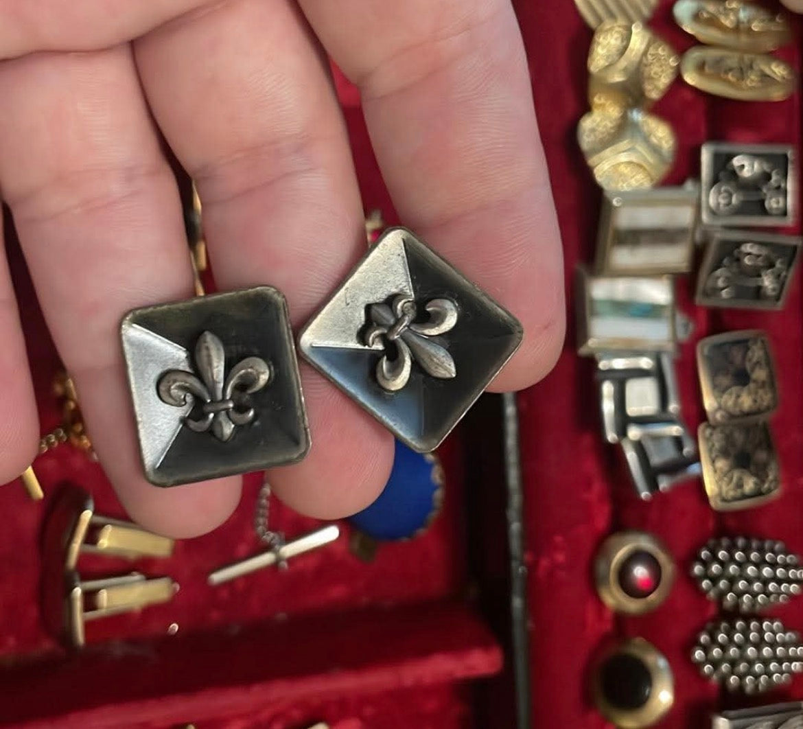 Fluer de Lis Cufflinks & 2 Swank 12K GF Tie Clips