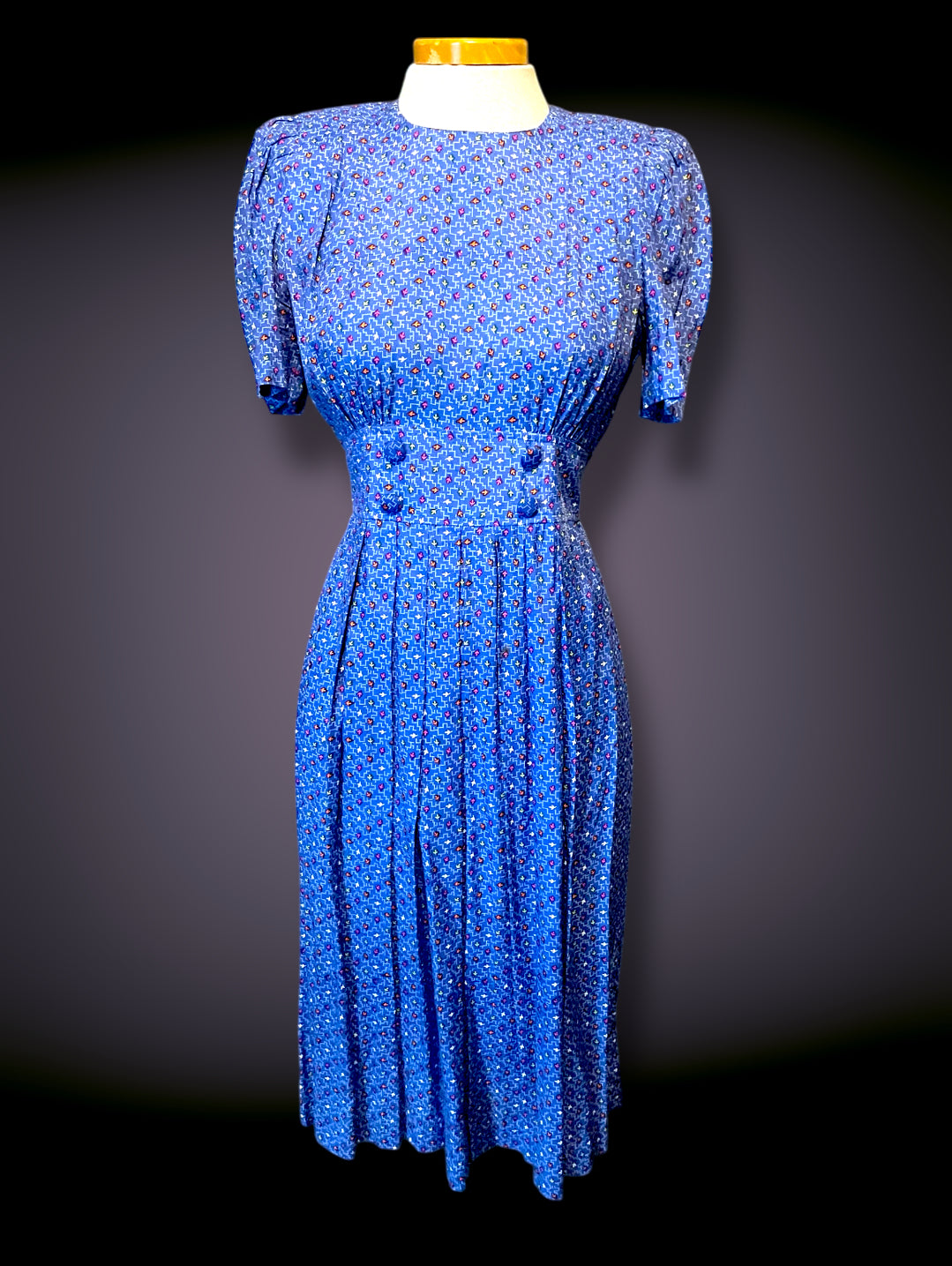 Vintage 1960’s Blue, Pink, Orange, Yellow & White Arrow Pattern Shift Dress