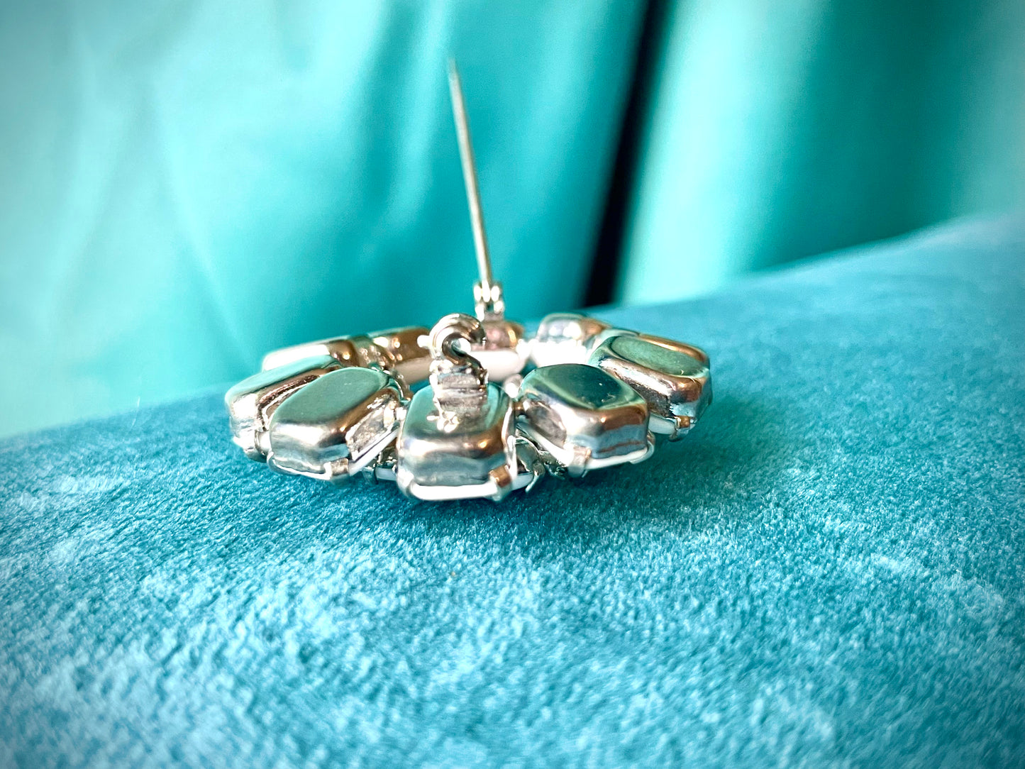 Milk Glass & Blue Topaz Crystal Prong Set Brooch & Earrings Set