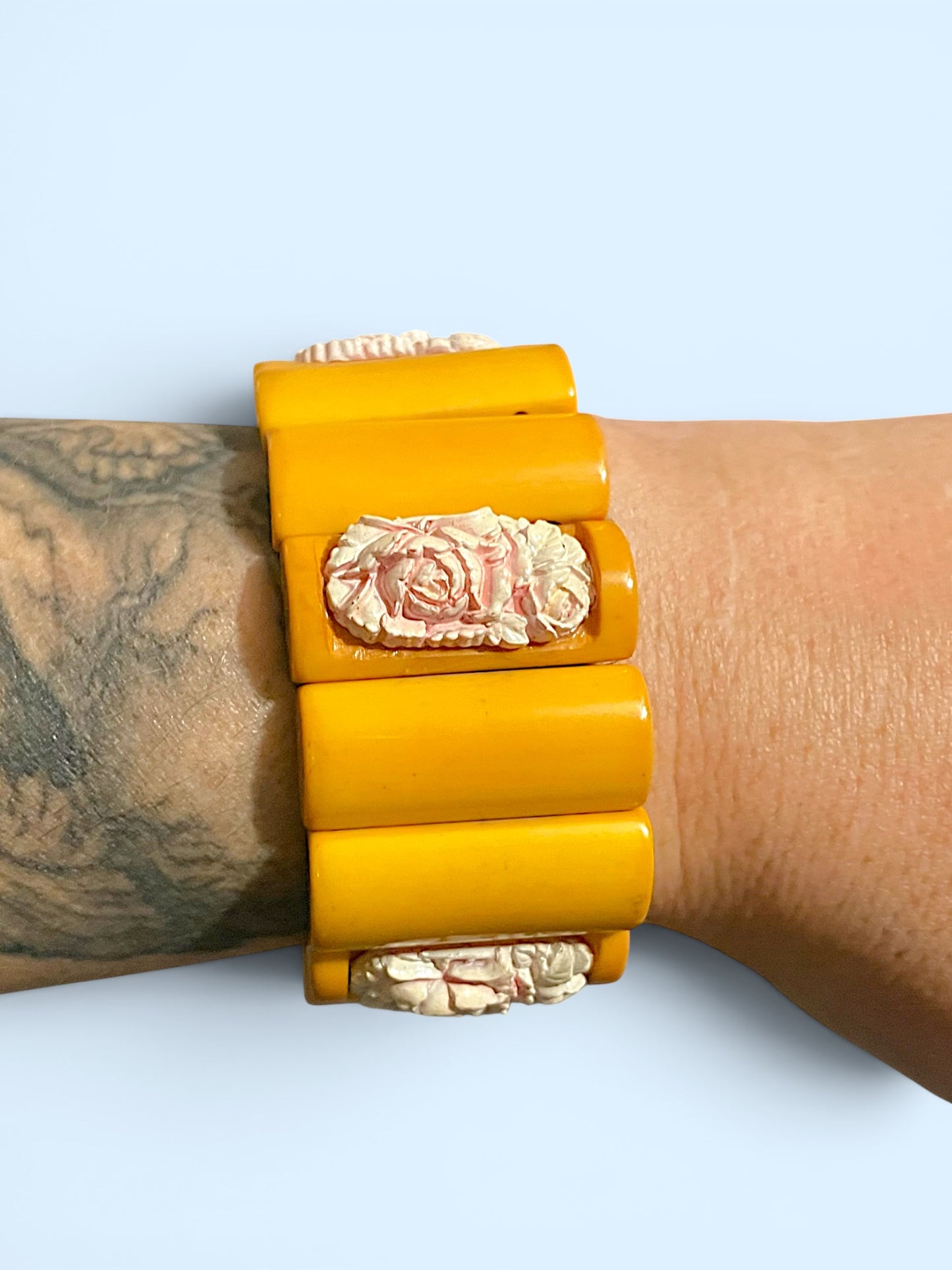 Antique Butterscotch Bakelite & Pink Molded Rose Celluloid Link Stretch Bracelet